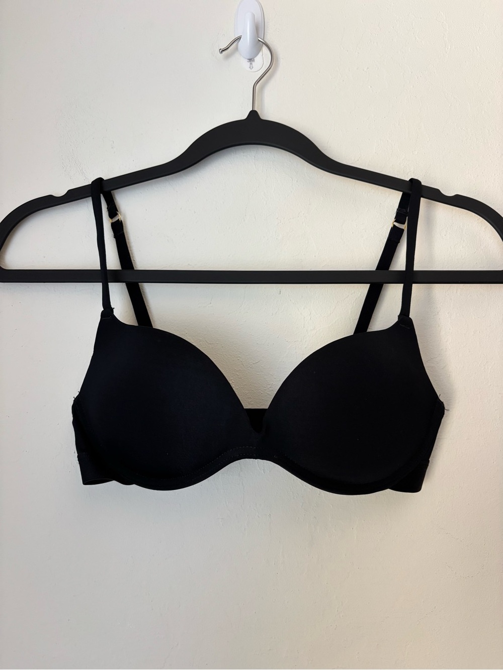 Pepper Zero-G Wirefree Lift Up Bra in Black Size 32B Padded Push Up